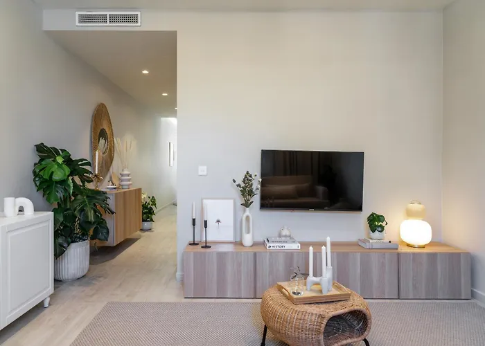 Spacious And Modern 1 Bedroom Ldem1-3 Apartman *